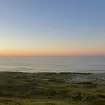 度假居 Restored Fisherman's House On Cliff In Thy *